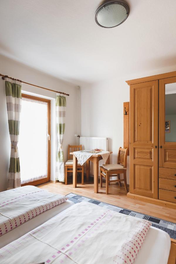 Weingut Peter Grill Bed & Breakfast Leutschach Bagian luar foto